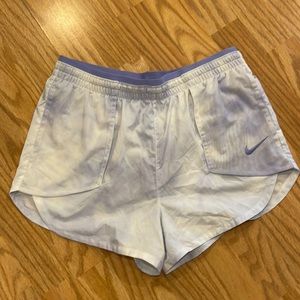 *NWT* NIKE Women’s Shorts Medium